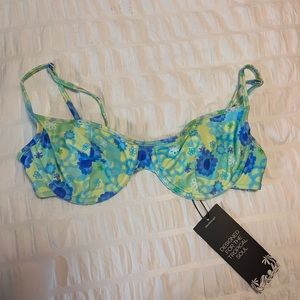 BLACK BOUGH cute set 💚💙